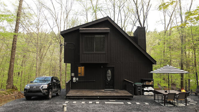 Unique Pennsylvania Mountain Getaway is Decked Out Entirely in Black